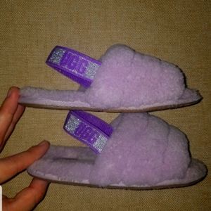 UGG girls Fluff yeah sandals size 10